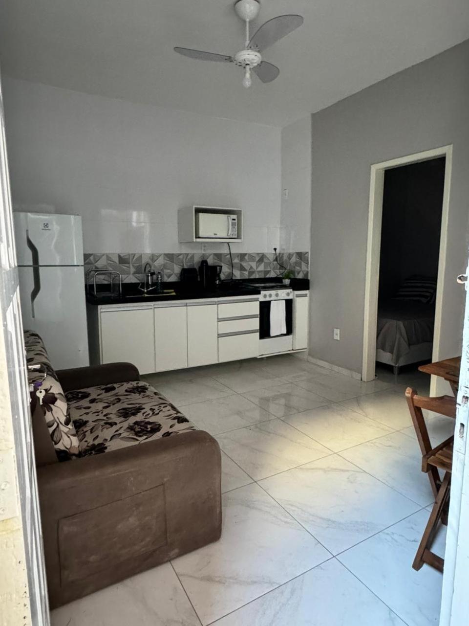 Hospedagem Dos Massa- Casas No Centro De Arraial- Faca Tudo A Pe! Арраял-ду-Кабу Экстерьер фото