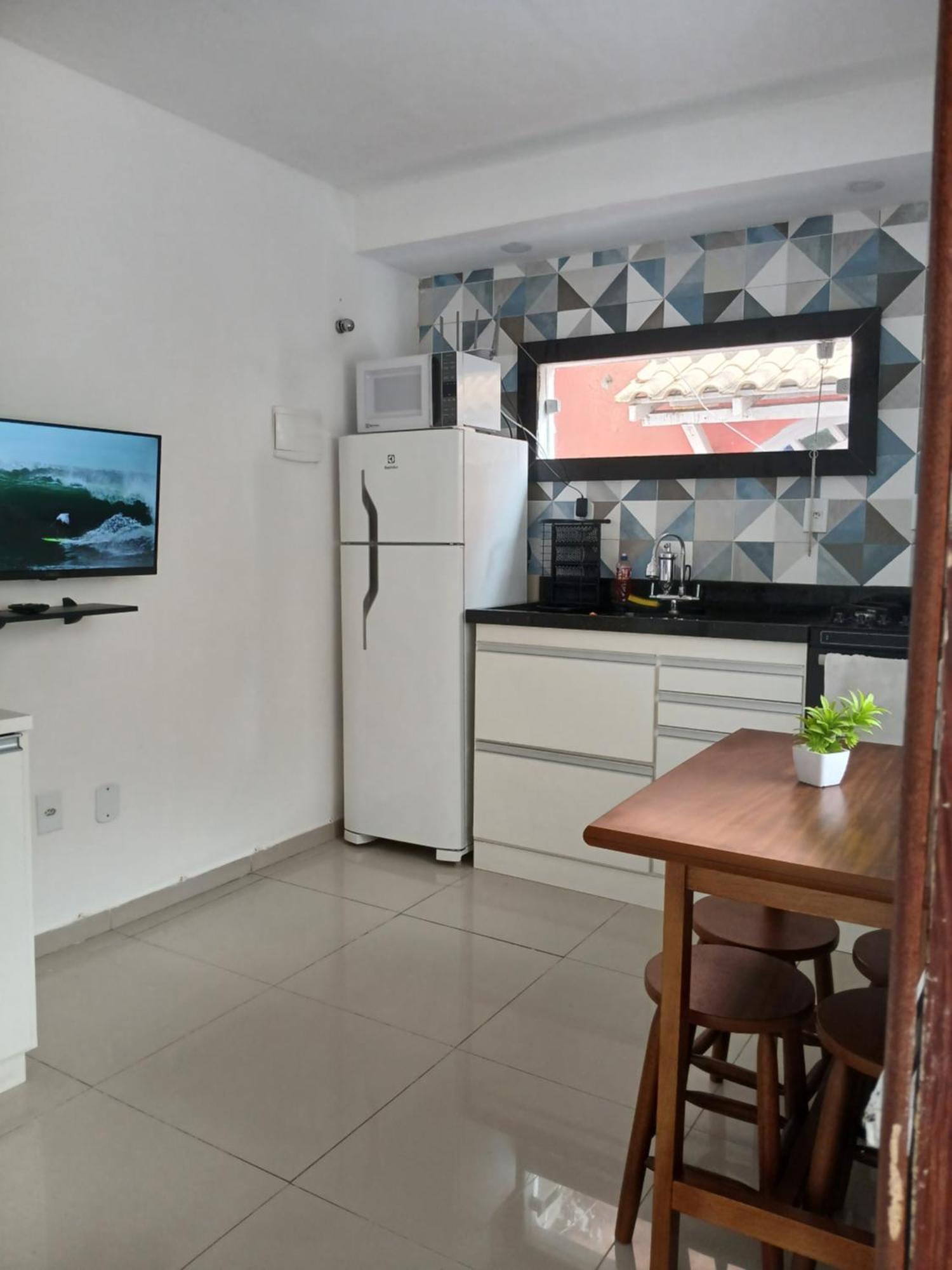 Hospedagem Dos Massa- Casas No Centro De Arraial- Faca Tudo A Pe! Арраял-ду-Кабу Экстерьер фото